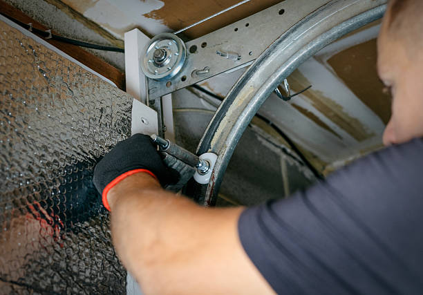 Affordable Garage Door Roller Replacement solutions in North Merritt Island, FL
